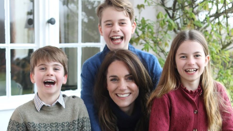 The UK Mother’s Day family release via Kensington Palace channels that became a focal point of online debate after editing concerns
